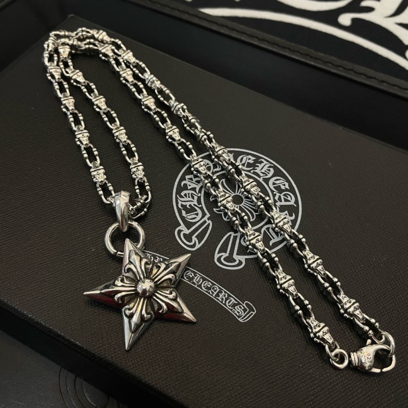 Ch*0me He**ts necklaces
